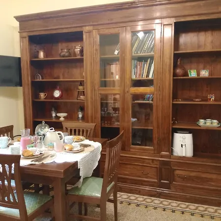 Apartment - Centro Tra Stazione Ed Aeroporto - La Teresina Naples