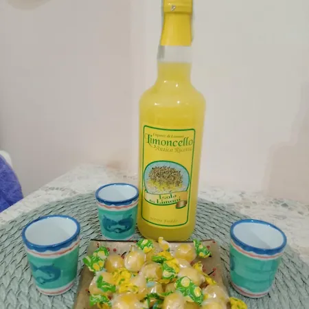 Appartamento-casa Vacanze La Teresina Centralissima Tra Stazione E Aeroporto *