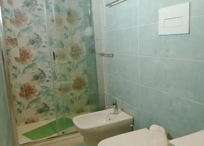 Appartamento-casa Vacanze La Teresina Centralissima Tra Stazione E Aeroporto Lejlighed *